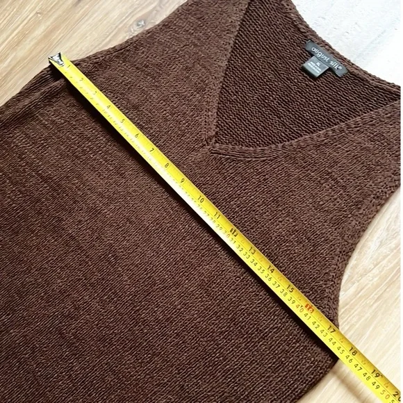August Silk Sweater Vest - Picture 8 of 10